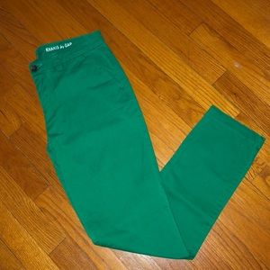 Kelly green chino